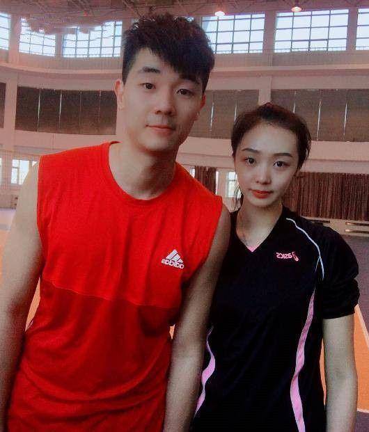 火狐电竞官网：
她是“中国排球女神”郎平爱将仅19岁退役！网友：太惋惜天妒英才(图7)