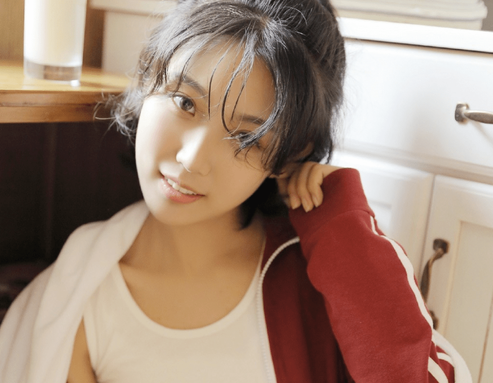 
未来13天 这三个星座会遇见合适的爱人 生活甜蜜 童贞巨蟹上榜【火狐电竞】(图3)